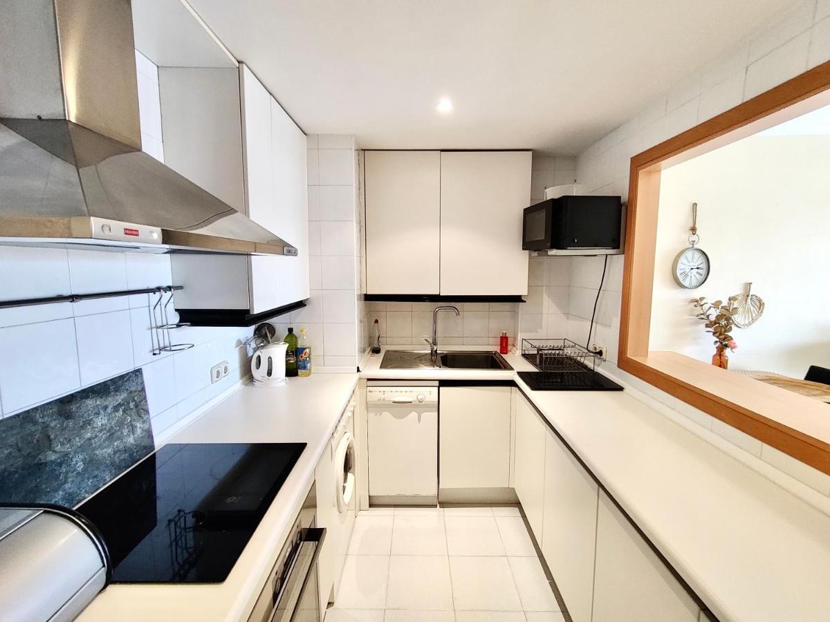 Exclusive Puerto Banus Beach Apartment Free Parking Wifi & Swimming Pool Marbella Esterno foto