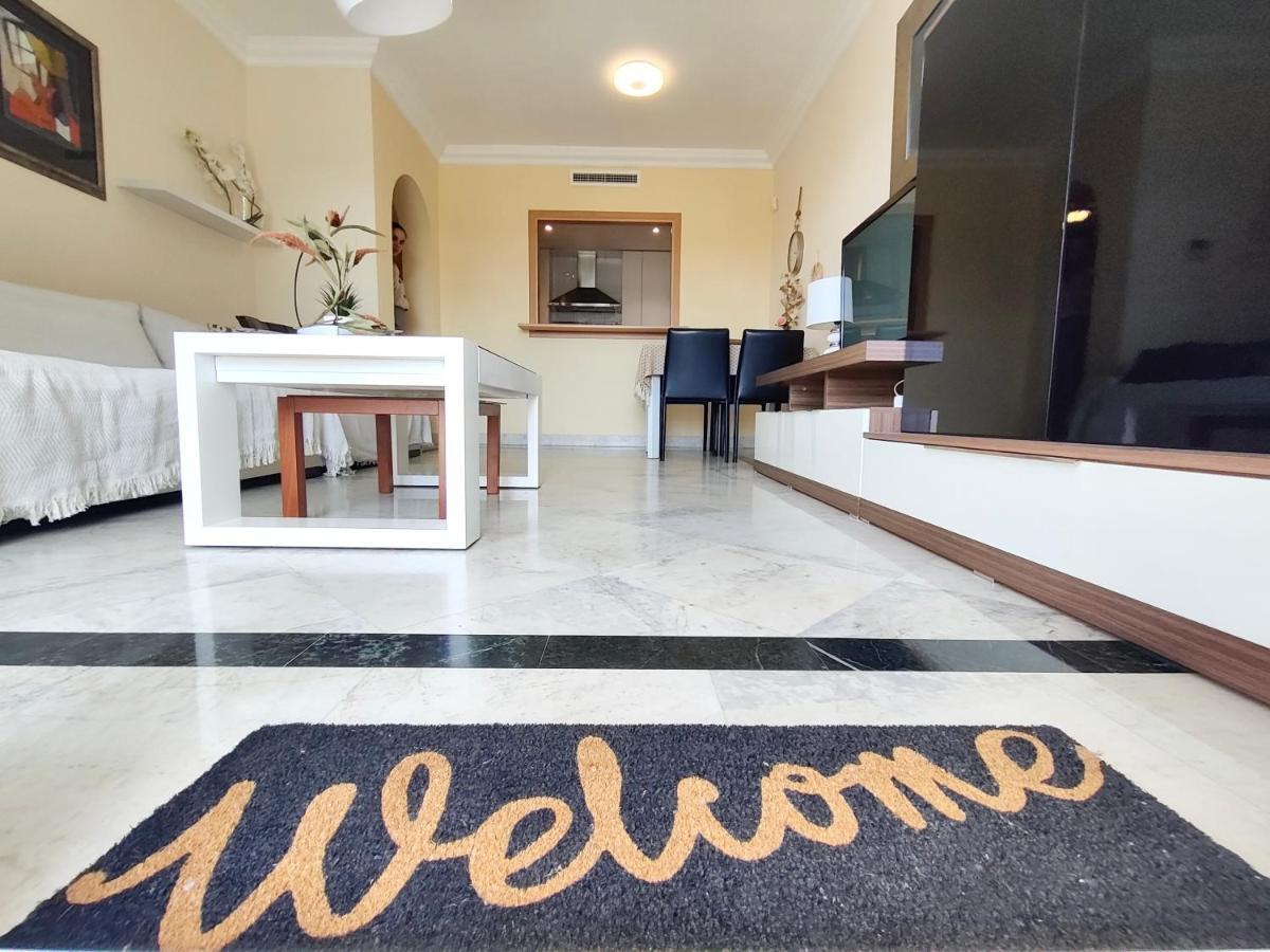 Exclusive Puerto Banus Beach Apartment Free Parking Wifi & Swimming Pool Marbella Esterno foto