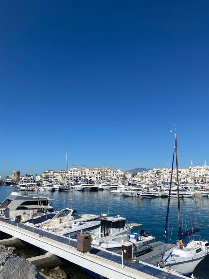 Exclusive Puerto Banus Beach Apartment Free Parking Wifi & Swimming Pool Marbella Esterno foto
